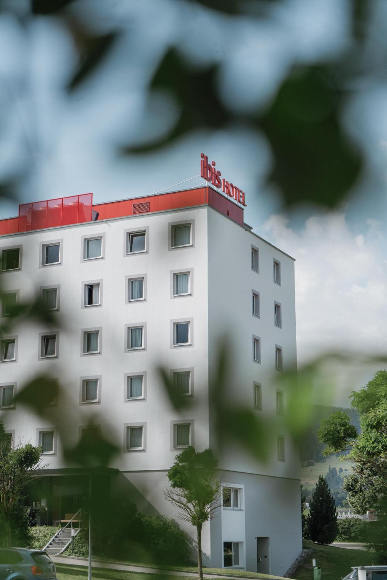 Ibis - La Gruyere Swiss Bike Hotel 2*